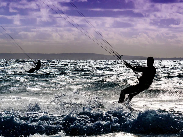 Kiteboarding Kite Surfer Rides Waves Tarifa Espagne Activité Sportive Action — Photo