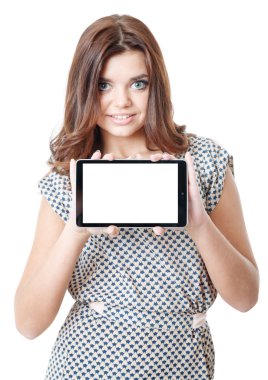 genç kadın gösteren tablet pc