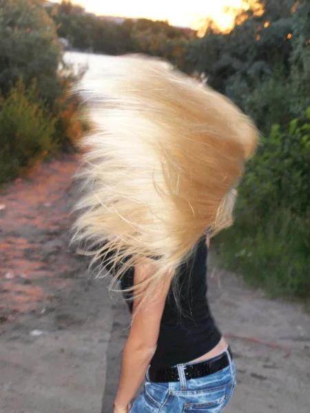 Beautiful woman with magnificent hair — Stock Photo, Image