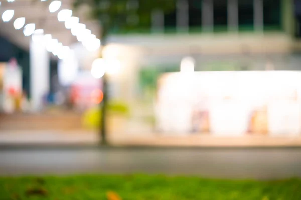 Abstraktes Verschwommenes Bild Von Outdoor Restaurant Oder Café Mit Grünem — Stockfoto