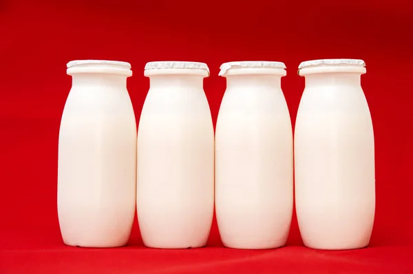 Latas de leite — Fotografia de Stock