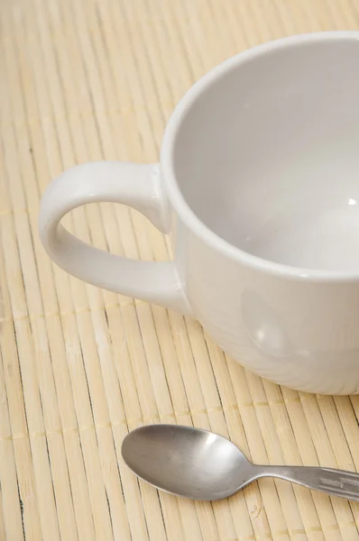 Tazza di caffè e cucchiaio — Foto Stock