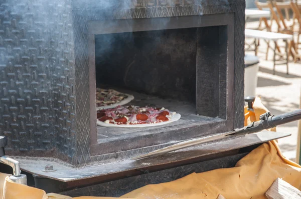 Horno de piedra —  Fotos de Stock