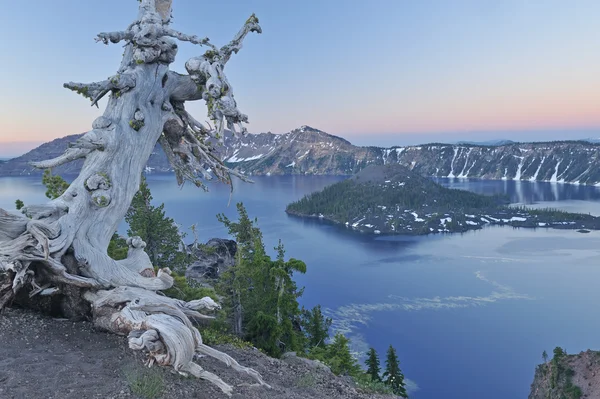 火山口湖 — 图库照片