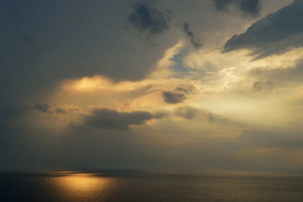 Solstrålar lake michigan — Stockfoto