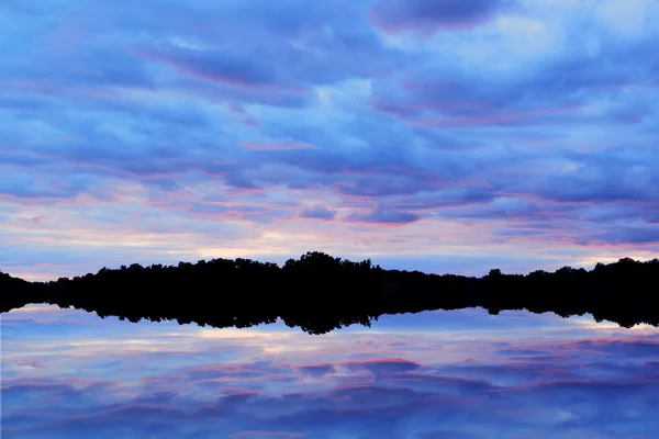 Lago del oeste crepuscular — Foto de Stock