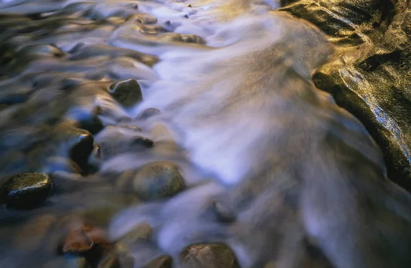 Krajina Panenská Řeka Úzká Zachycena Pohybem Národní Park Zion Utah — Stock fotografie