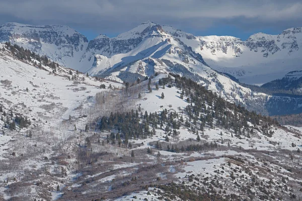 コロラド州ダラス ディバイドからのサンファン山脈の冬の風景 — ストック写真