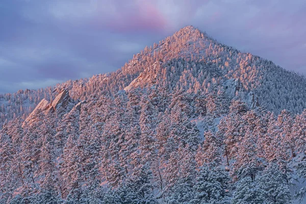 Paysage Hivernal Des Flatirons Sur Bear Mountain Lever Soleil Montagnes — Photo