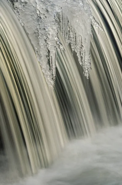 Winter Landscape Portage Creek Cascade Framed Icicles Captured Motion Blur — Stock Photo, Image