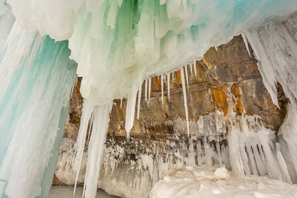 Paisagem Uma Caverna Gelo Manchada Mineral Interior Grand Island National — Fotografia de Stock
