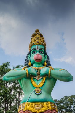 在吉隆坡黑风洞，雕像