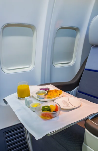 Business class uçak yemek