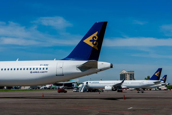 Air Astana Company Transport Aircrafts Public Airport Sunny Day — 스톡 사진