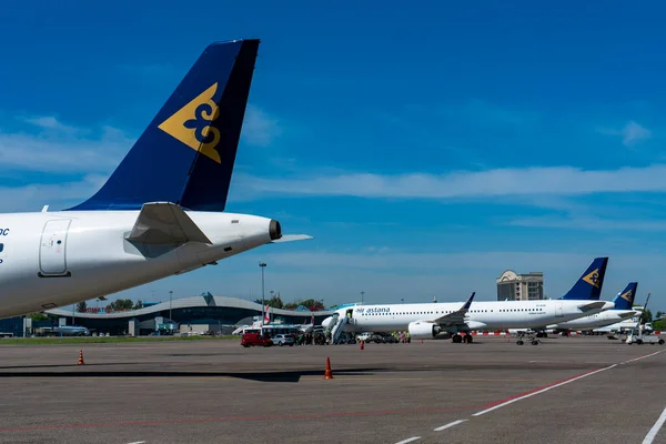 Air Astana Company Transport Aircrafts Public Airport Sunny Day — 스톡 사진