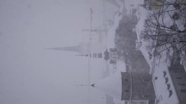 Estonya, Tallinn 'deki Eski Şehir' in harika kış havası