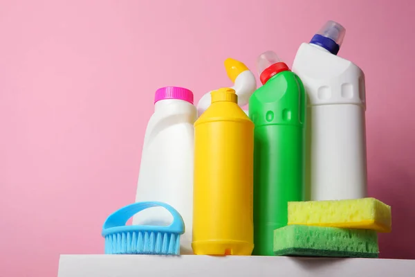 Set of cleaning products on a colored background close-up with a place for text — Stock Photo, Image