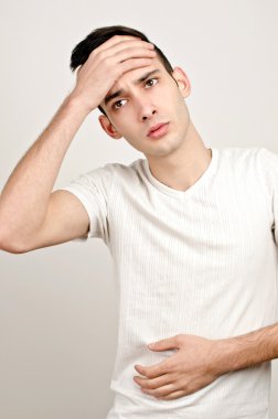 baş ağrısı, mide ağrısı, ağrı