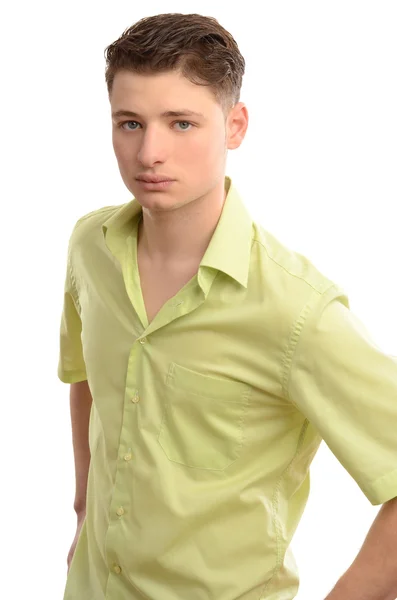 Retrato de un joven hombre de negocios con una camisa verde . — Foto de Stock