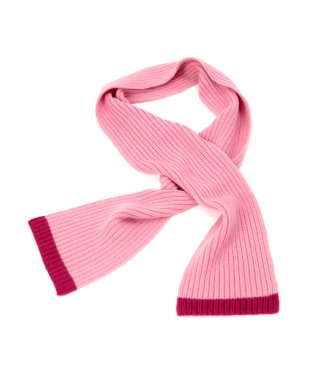 güzel düzenlenmiş sevimli pembe kış eşarp.