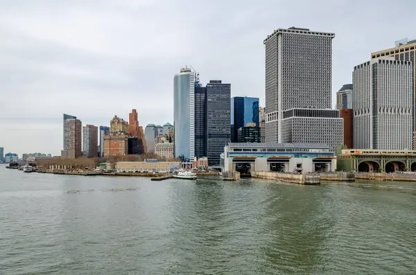 Manhattan Nyc Mit Staten Island Ferry Battery Maritime Building Slip — Stockfoto