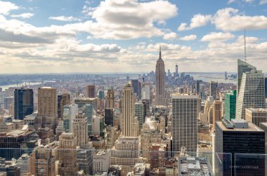 Manhattan Skyline hava görüntüsü Rockefeller Center, New York 'tan