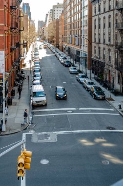 Chelsea 'deki şehir caddesi New York' taki High Line Çatı Parkı 'ndan havadan görünüyor.