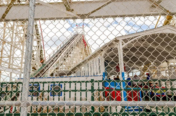 Rollercoaster Bois Cyclone Coney Island Luna Park New York — Photo