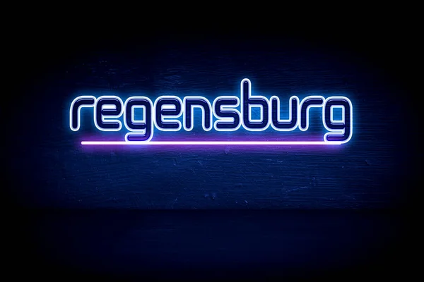 Regensburg Blue Neon Announcement Signboard 로열티 프리 스톡 사진