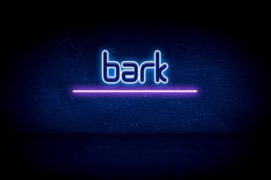 ağaç kabuğu - mavi neon duyuru tabelası