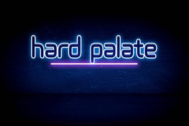 Sert Damak - Mavi neon duyuru tabelası