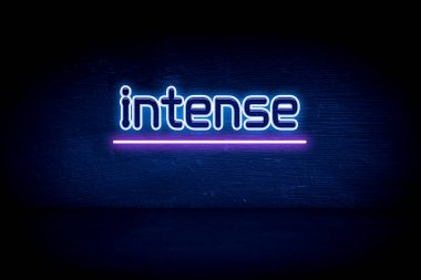 yoğun - mavi neon duyuru tabelası