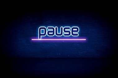 Duraklat - mavi neon duyuru tabelası