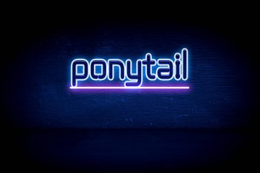 At kuyruğu - Mavi neon duyuru tabelası