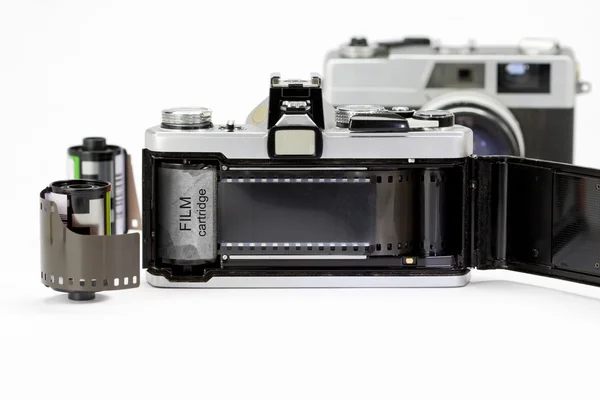 Fotocamera con pellicola aperta sul retro — Foto Stock