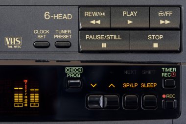 bir videorecorder kontrol paneli