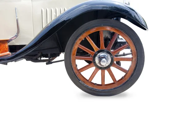 Pneu vintage e aro de madeira do velho carro clássico — Fotografia de Stock