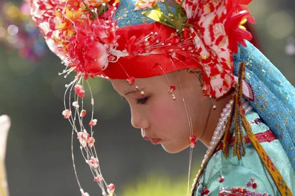Poi Sang Long festival, Una cerimonia di ragazzi diventa novizio — Foto Stock