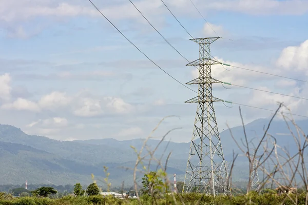 Torre de energía — Foto de Stock