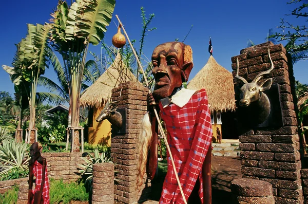 Quênia Masai escultura em madeira — Fotografia de Stock