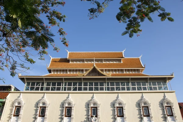 Wat Inthakin Sadue Muang em Chiang Mai, Tailândia . — Fotografia de Stock