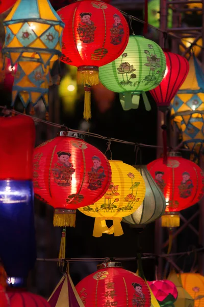 Asiatiska lyktor på lyktfestivalen. — Stockfoto