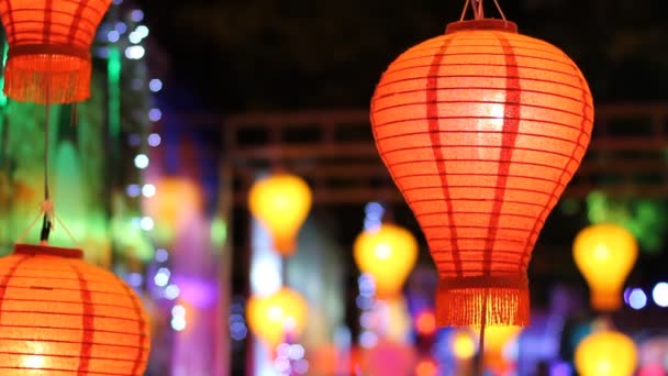 Lanternas asiáticas em Chiangmai Lantern Festival, Tailândia . — Vídeo de Stock