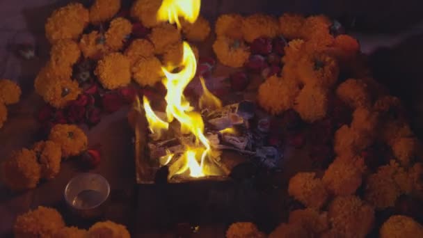 Ceremonia Religiosa Para Agni Dios Hindú Del Fuego — Vídeo de stock