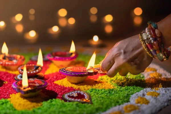 Traditional Diya Lamps Lit Diwali Celebration — Stock Photo, Image