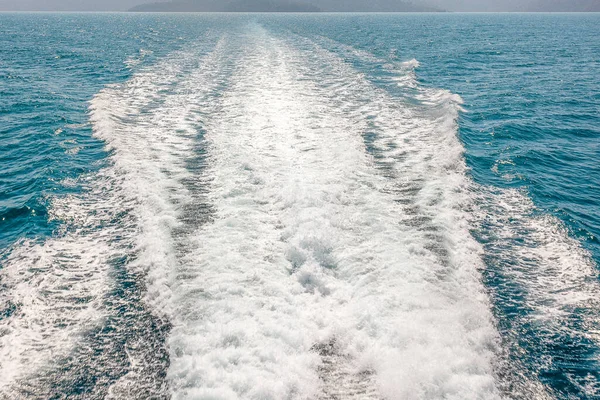 Ferry Staart Tijdens Het Varen Naar Koh Kood Eiland Vanuit — Stockfoto