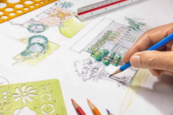Ландшафтний Архітектор Студент Вивчає Дизайн Садового Плану — стокове фото