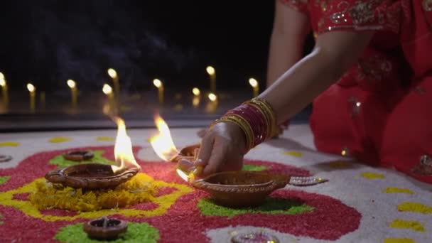 Традиційні Лампи Дія Освітлені Під Час Святкування Дівалі — стокове відео