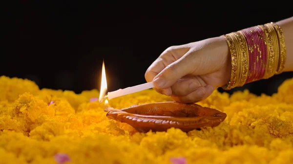 Clay Diya Lampor Tända Diwali Firande Diwali Eller Dipawali Indiens — Stockfoto
