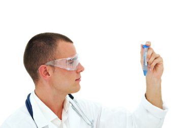 genç bilim adamı veya öğrenci bilimsel deney sonuçlarını denetleme